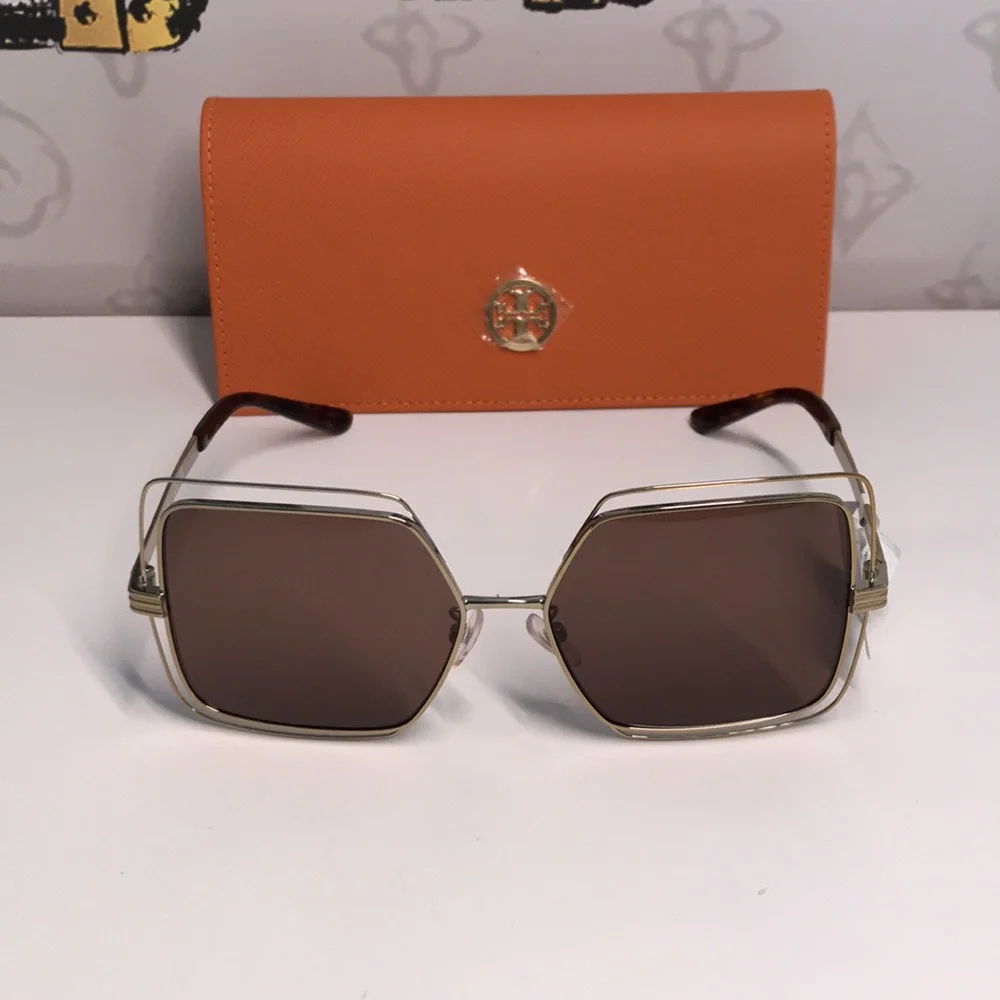 ✨ New Authentic Tory Burch TY6086 55-X Brown & Gold Sunglasses ✨
